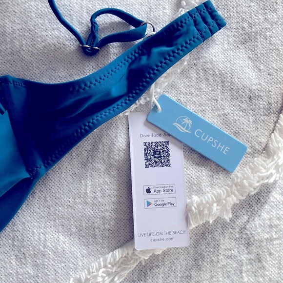 NWT Cupshe bikini top - Picture 6 of 6